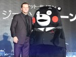 マット・デイモンとくまモン、日米の人気“モン”が初対面　異色のツーショット実現