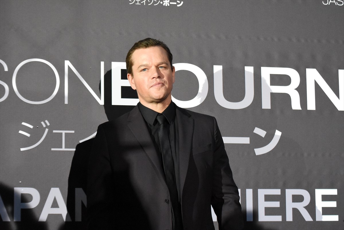 マット・デイモンとくまモン、日米の人気“モン”が初対面　異色のツーショット実現