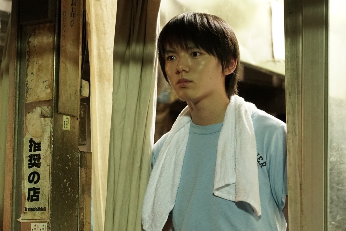 坂口健太郎、『模倣犯』ピース役で初の悪役に！宮部みゆきも「素晴らしいキャスト」