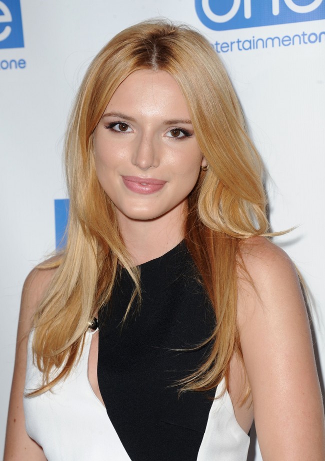 ベラ・ソーン、Bella Thorne