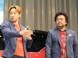 新型SERENA体験イベントに出席した、山本耕史＆パパイヤ鈴木