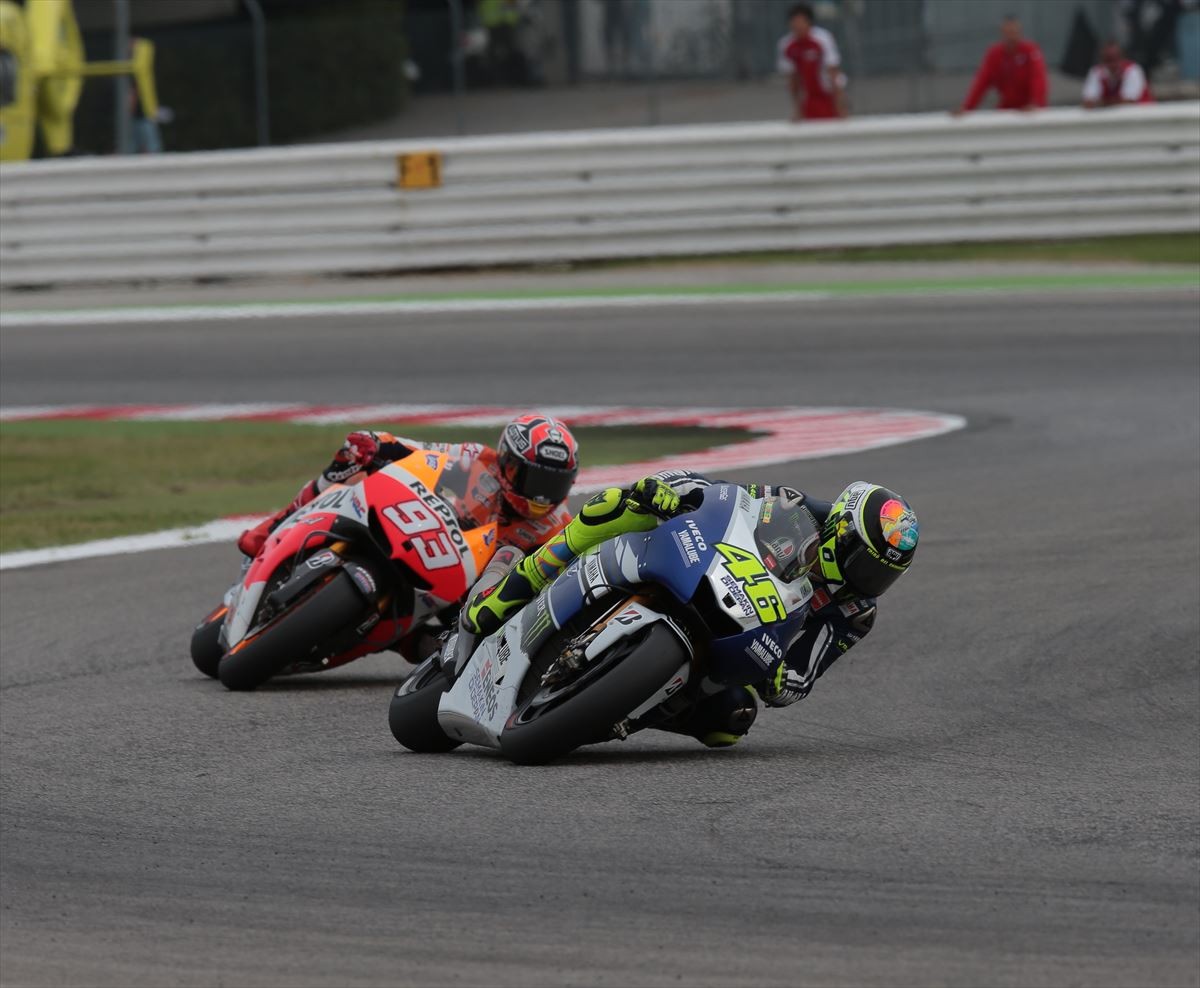 ブラッド・ピット製作、最速ライダーを競うMotoGPの世界を描いた映画公開決定