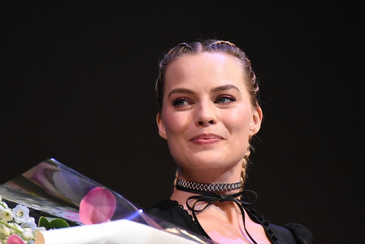 ウィル・スミス「悪党役には自由がある」、ハーレイ・クイン女優と“悪役”アピール