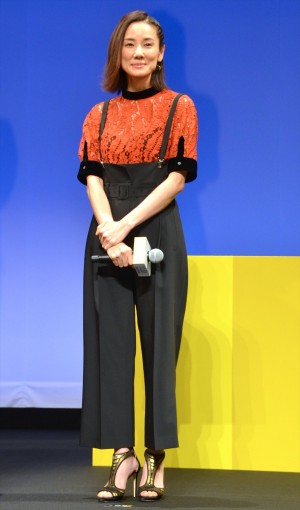 吉田羊、『グッドモーニングショー』完成披露試写会にｒｗ