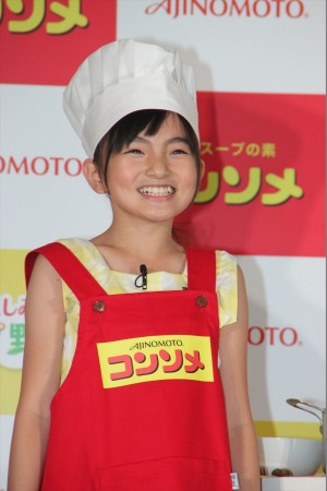 鈴木梨央、「味の素KKコンソメ 野菜の日記念 スープ野菜PRイベント」にて
