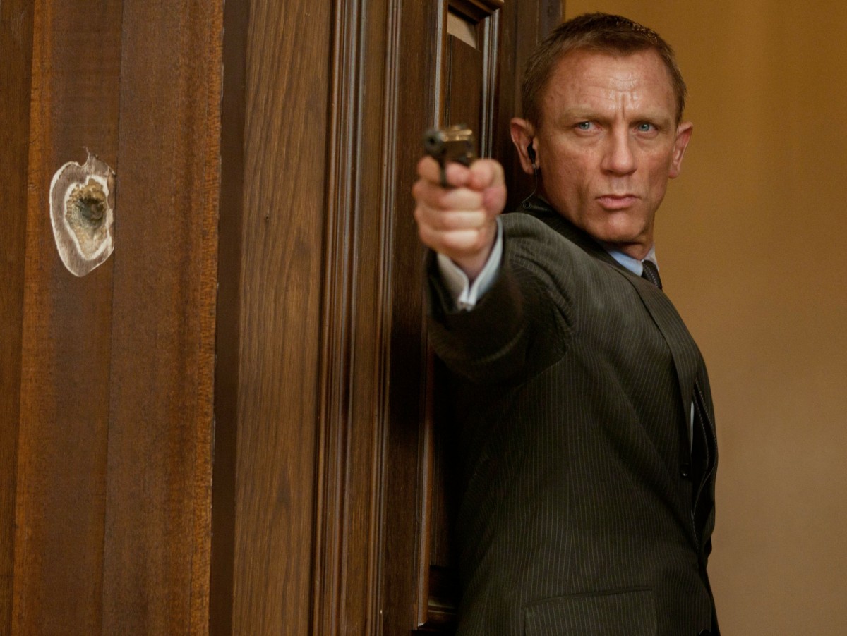 約155億円のボンド役続投オファーを受けたというダニエル・クレイグ(※『007 スカイフォール』場面写真)