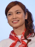 平愛梨、妹・祐奈からの写真に「Yuto」「アモーレ」の文字！