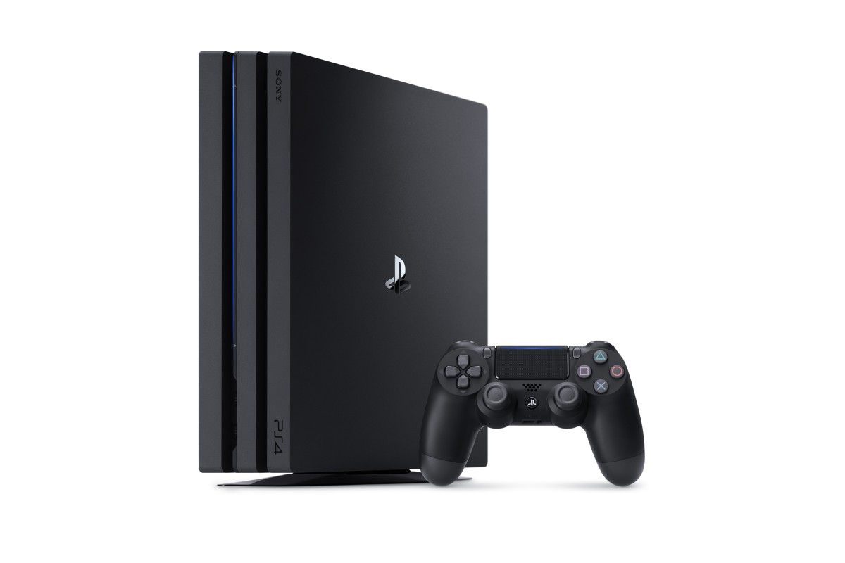  PS4、小型・軽量化の新型＆4K対応型発売！ 周辺機器も新登場