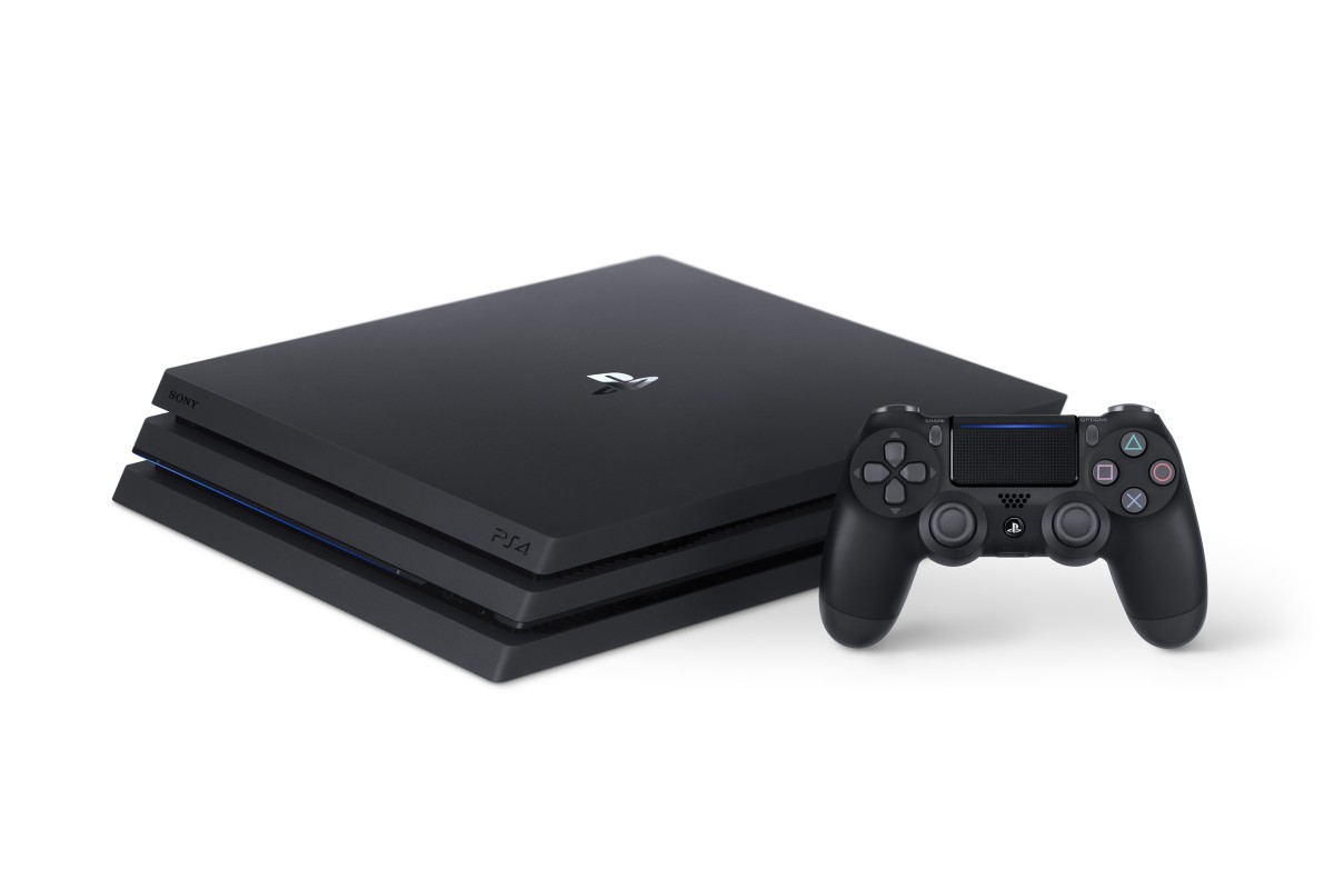  PS4、小型・軽量化の新型＆4K対応型発売！ 周辺機器も新登場