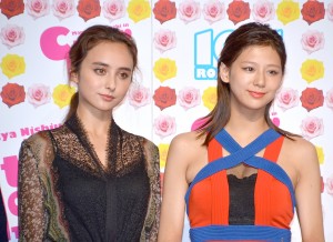 『CUTIE HONEY‐TEARS‐』完成披露上映会に出席した西内まりや＆石田ニコル