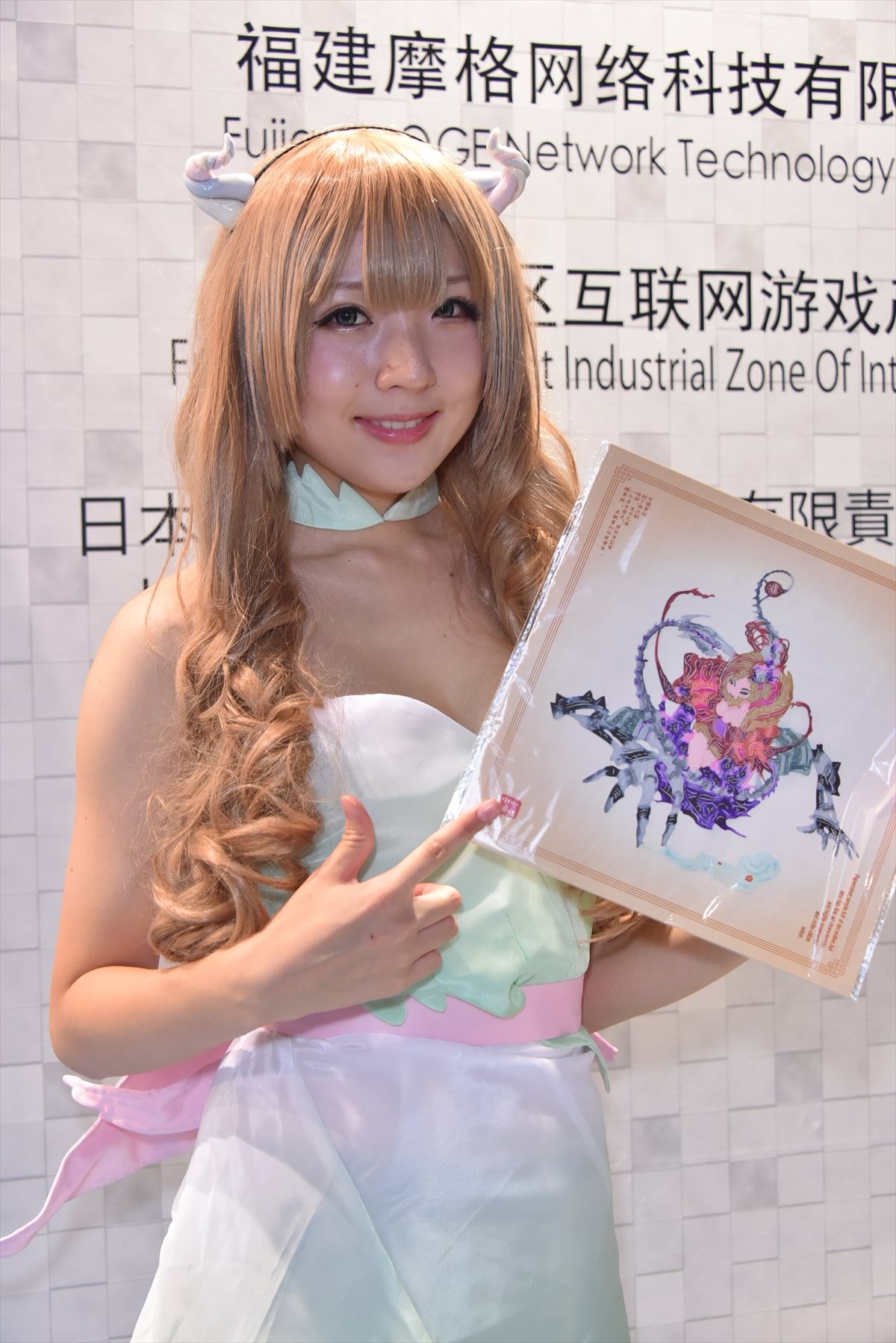 ＜TGS 2016＞東京ゲームショウに美女が大集結！コンパニオンフォト特集