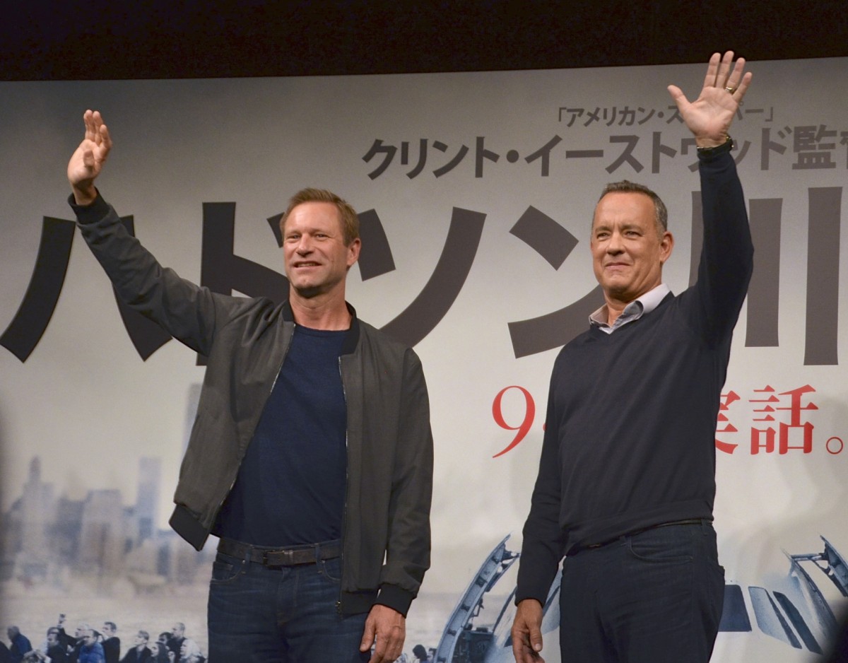 トム・ハンクス、イーストウッド監督の顔マネ披露！しかめっ面は「機嫌の良い時」