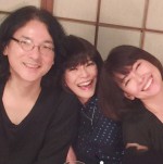 中山美穂、岩井俊二＆北川悦吏子らと“同窓会”　溢れる笑顔に称賛の声　