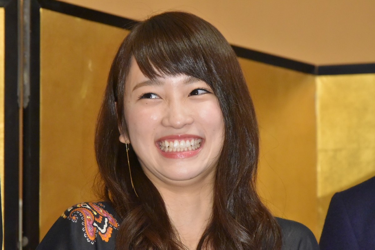 川栄李奈、SPEED島袋と婚約した早乙女友貴に続く？「オーラ吸い取ってます」