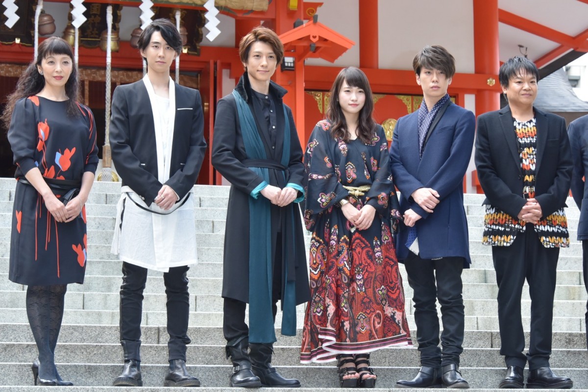 川栄李奈、SPEED島袋と婚約した早乙女友貴に続く？「オーラ吸い取ってます」