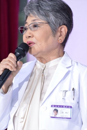『ドクターX ～外科医・大門未知子～』制作発表記者会見に登場した、泉ピン子
