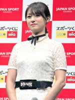 スポーツくじ感謝イベントに登場した深田恭子