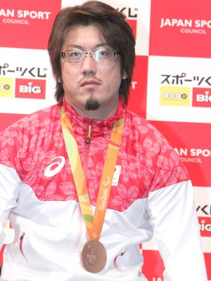 スポーツくじ感謝イベントに登場した、ウィルチェアラグビーの池崎大輔選手