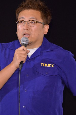 ドラマ24『勇者ヨシヒコと導かれし七人』会見に登場した福田雄一監督