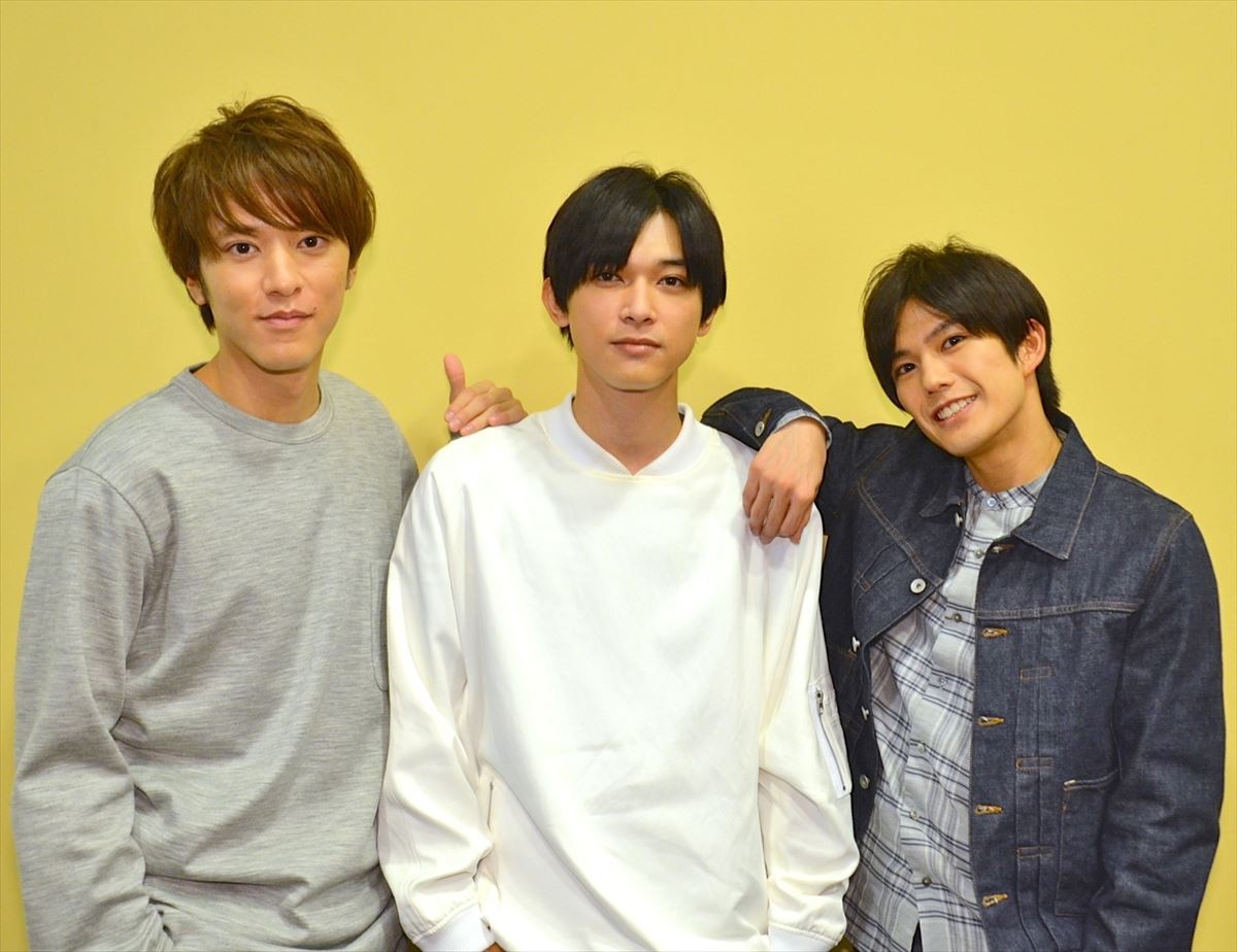 『男子旅』レギュラー放送2回目に出演する松島庄汰、吉沢亮、吉村卓也(スタイリスト:澤崎智彦)