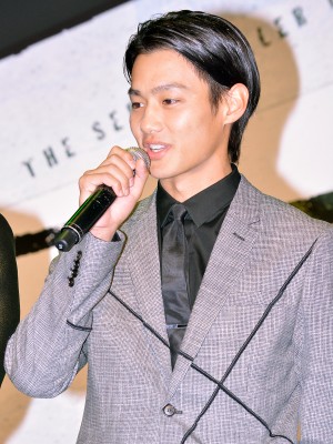 『ミュージアム』ジャパンプレミアに登壇した、野村周平