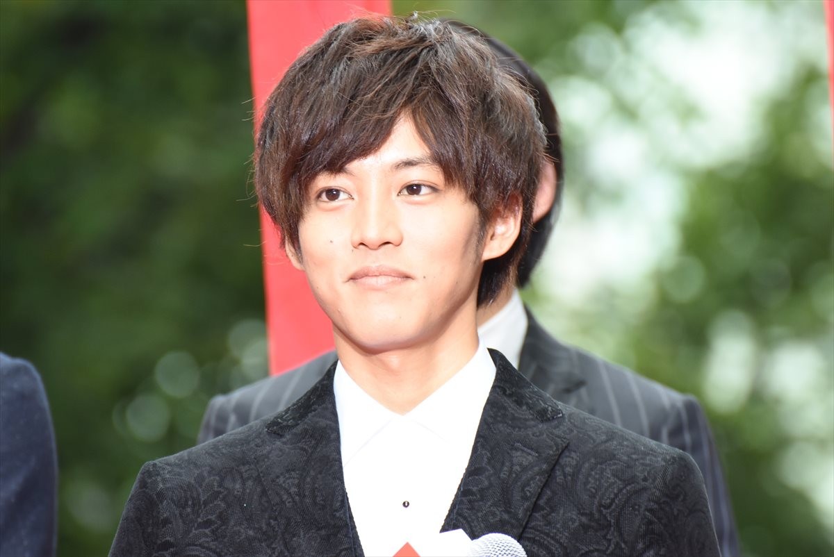 松坂桃李、28歳の誕生日にオールアップ「これからも精進します」