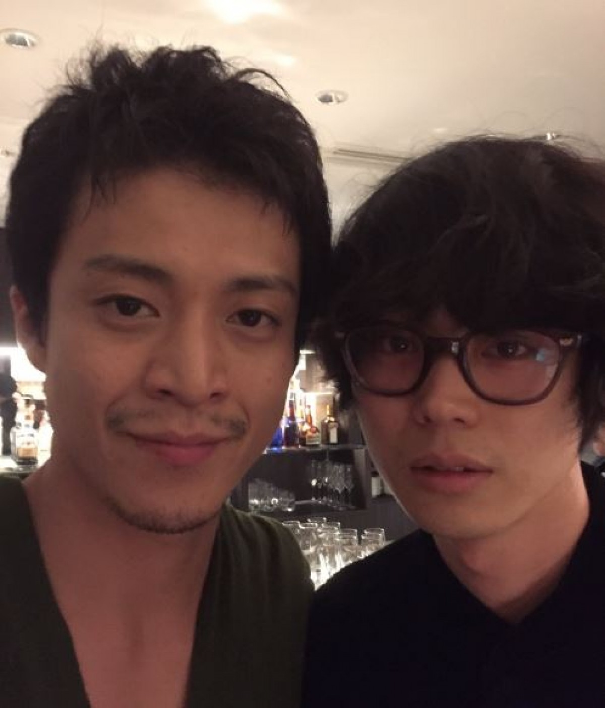 映画『銀魂』打ち上げに小栗旬&菅田将暉が揃い踏み