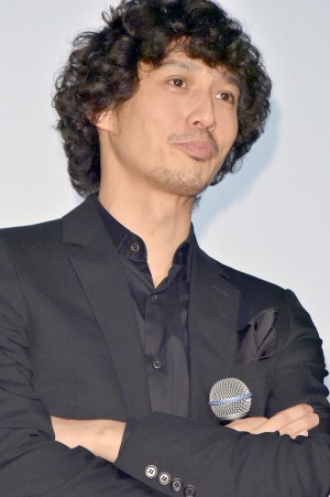 映画『闇金ウシジマくん ザ・ファイナル』初日舞台挨拶に登壇した、安藤政信