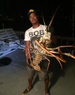 バミューダ海沿岸で捕獲されたモンスター級巨大ロブスター