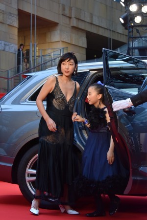 安藤サクラ『第29回東京国際映画祭』レッドカーペット