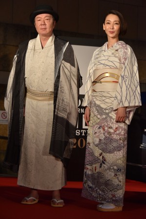 古田新太、稲森いずみ『第29回東京国際映画祭』レッドカーペット