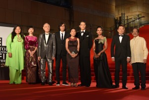 津川雅彦、行定勲監督『第29回東京国際映画祭』レッドカーペット