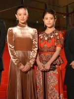 ＜TIFF2016＞蒼井優＆高畑充希、まるで姉妹のよう！ ドレス姿でファンを魅了