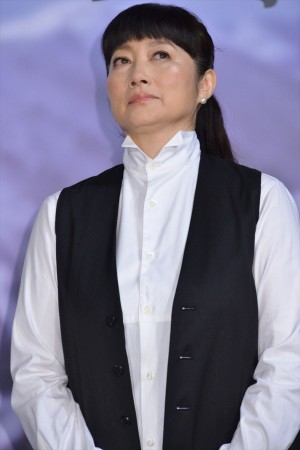 ドラマ『氷の轍』制作発表記者会見に出席した、余貴美子