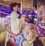石原さとみ、『地味スゴ』メリーゴーランド姿に「可愛すぎて時が止まった」と反響