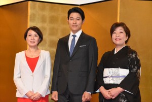 NHK大河ドラマ『西郷どん』記者会見に出席した、中園ミホ、鈴木亮平、林真理子