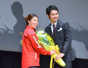 松山ケンイチと吉田沙保里『聖の青春』舞台挨拶にて