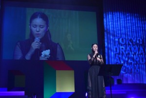 『東京ドラマアウォード2016』授賞式に出席した、手嶌葵