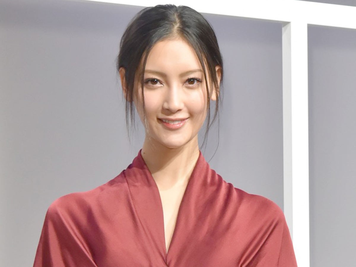 菜々緒、バカリズムとの結婚アリ？芸人の中で「一番安心してお会いできる方」と発言