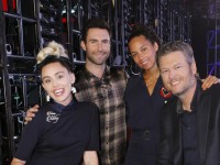 『ザ・ヴォイス』シーズン11のマイリー・サイラス、アダム・レヴィーン、アリシア・キーズ＆ブレイク・シェルトン