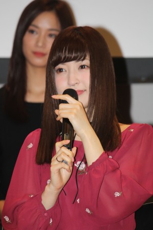 舞台『スーパーダンガンロンパ2 THE STAGE～さよなら絶望学園～2017』制作発表会見に出席した、神田沙也加