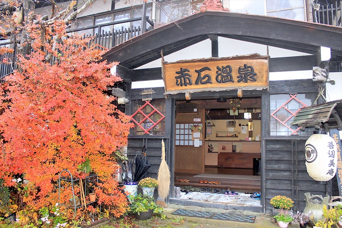 佐藤二朗、コアなファンと飲み会を敢行！「堤幸彦＆福田雄一問題」にも斬り込む