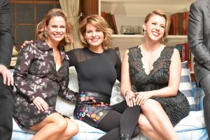 『フラーハウス』ジャパン・プレミアイベントに出席した、アンドレア・バーバー、キャンディス・キャメロン・ブレ、ジョディ・スウィーティン