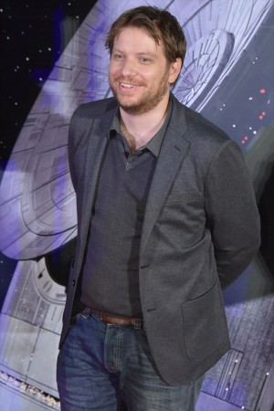 『ローグ・ワン』レッドカーペット・イベントに登場したギャレス・エドワーズ監督