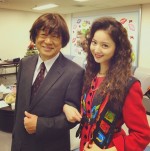佐々木希、バブル芸人・平野ノラ風姿に「意外と似合っている」と反響