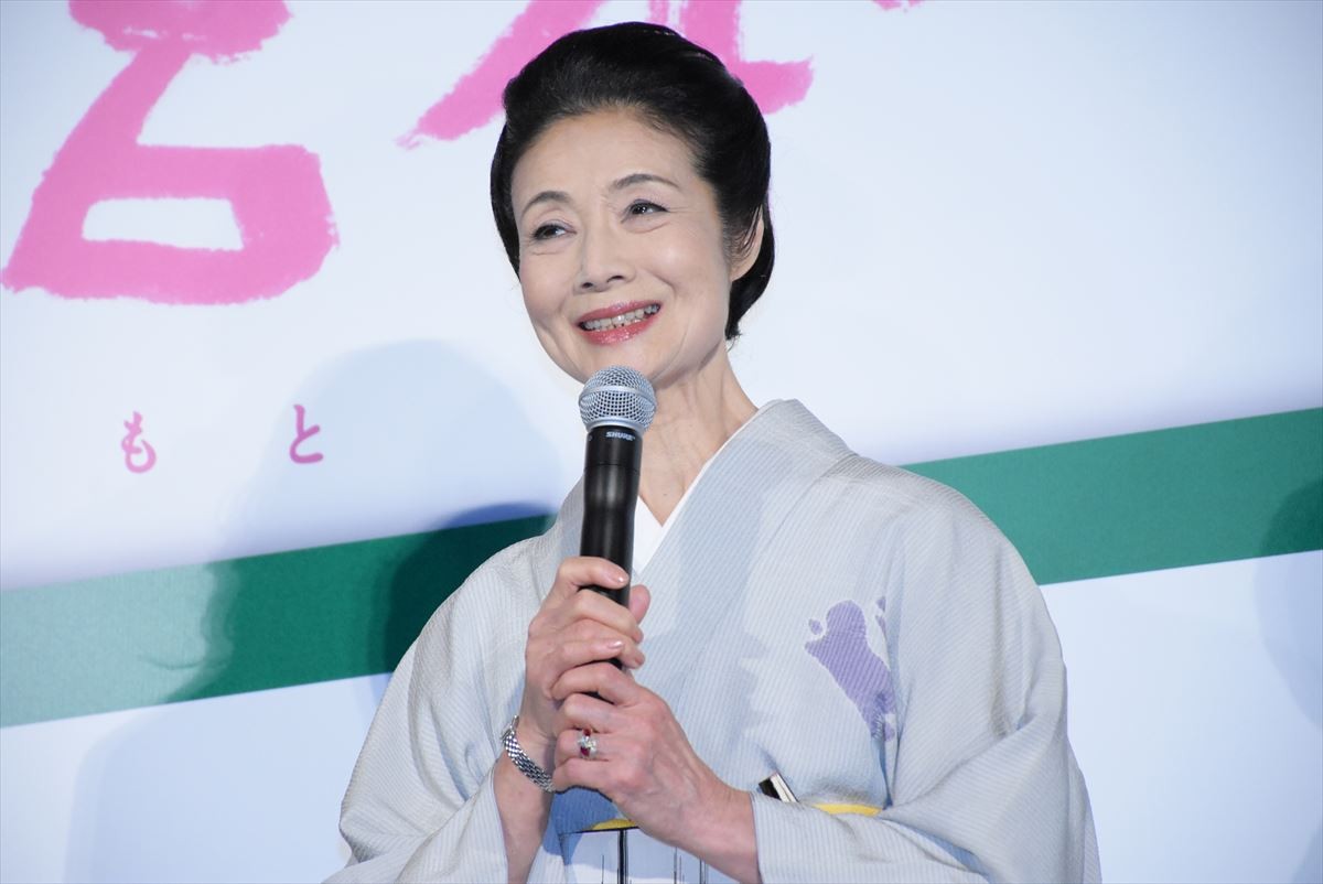 独身の天海祐希、離婚にまつわる質問に「あたしに聞きますか？」