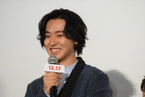 山崎賢人、『映画 妖怪ウォッチ』初日舞台挨拶に登場