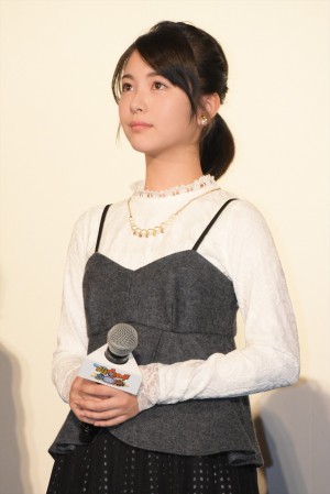 浜辺美波、『映画 妖怪ウォッチ』初日舞台挨拶に登場