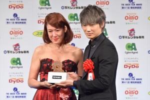 綾野剛、「第41回報知映画賞」助演男優賞受賞