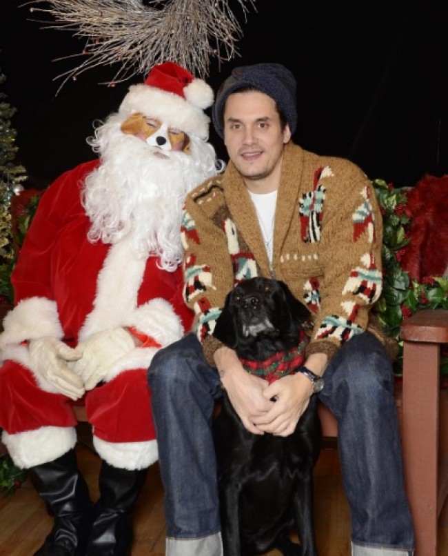 「セレブ達のクリスマス！」特集、ジョン・メイヤー、John Mayer